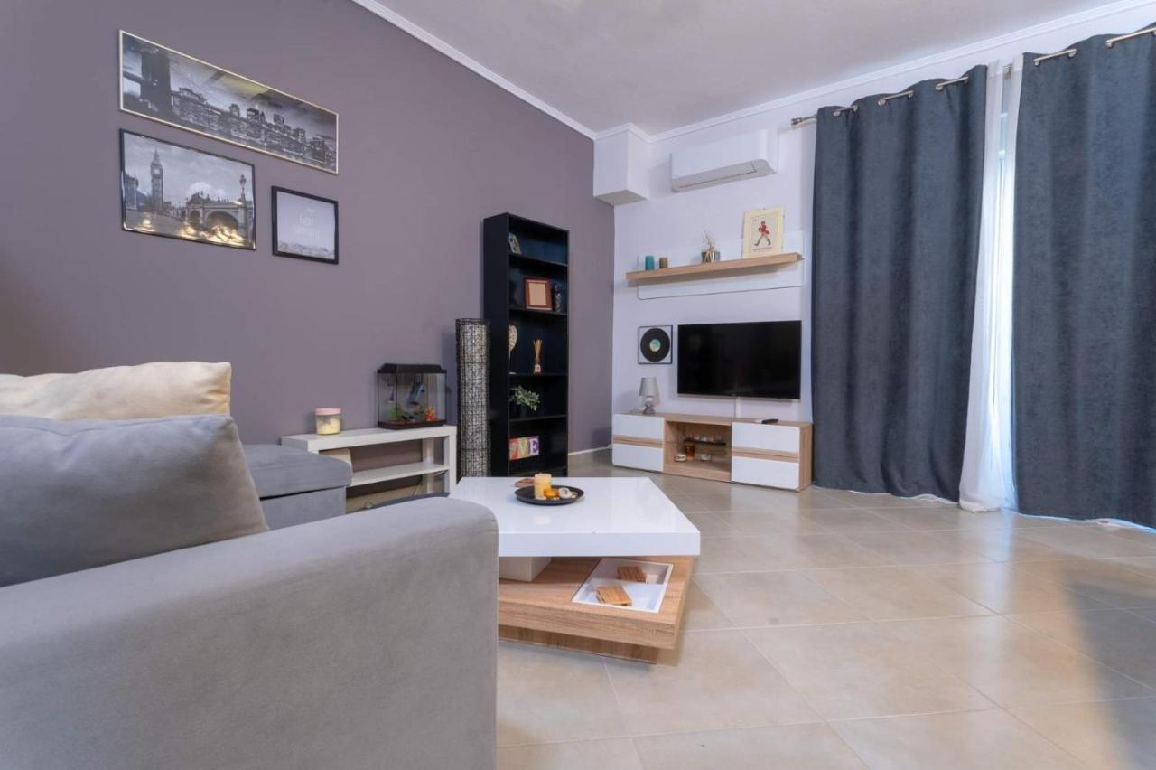 Beautiful & Modern Apartment In Salonic Exterior foto